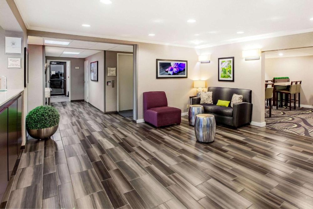 La Quinta by Wyndham Houston Baytown East